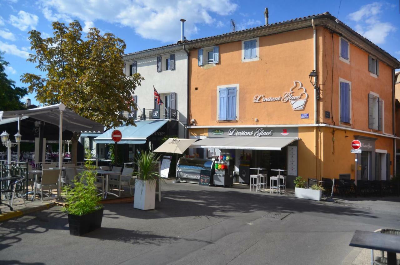 La Tour Bouigas Apartamento LʼIsle-sur-la-Sorgue Exterior foto